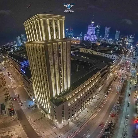 Sawa 6 Metro Fast Wifi 70'tv Panorama Hbo, Netflix, Dsiney+ Appartement