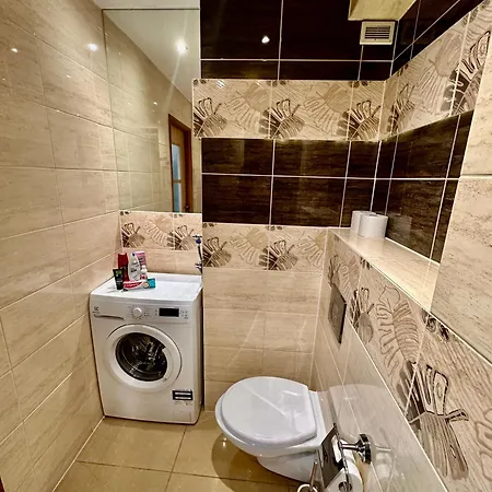 Sawa 6 Metro Fast Wifi 70'tv Panorama Hbo, Netflix, Dsiney+