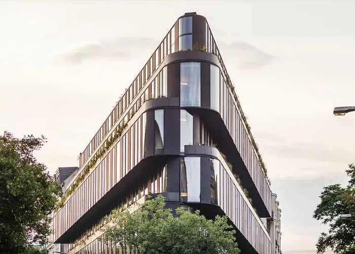 Sawa 6 Metro Fast Wifi 70'tv Panorama Hbo, Netflix, Dsiney+ Warschau