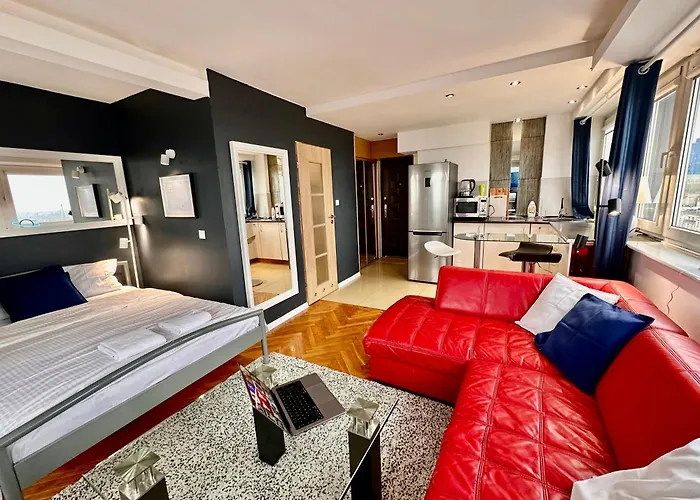 Apartment Sawa 6 Metro Fast Wifi 70'tv Panorama Hbo, Netflix, Dsiney+ *