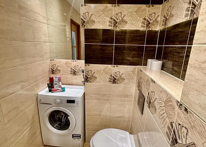 Sawa 6 Metro Fast Wifi 70'tv Panorama Hbo, Netflix, Dsiney+