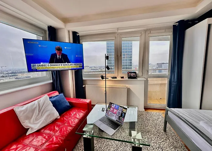Apartment Sawa 6 Metro Fast Wifi 70'tv Panorama Hbo, Netflix, Dsiney+