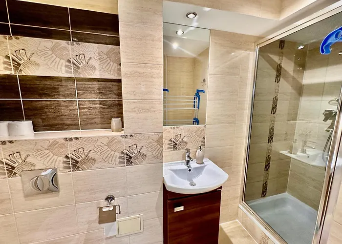 Apartment Sawa 6 Metro Fast Wifi 70'tv Panorama Hbo, Netflix, Dsiney+ *