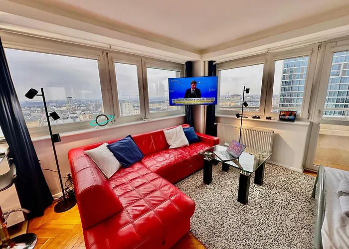 Sawa 6 Metro Fast Wifi 70'tv Panorama Hbo, Netflix, Dsiney+