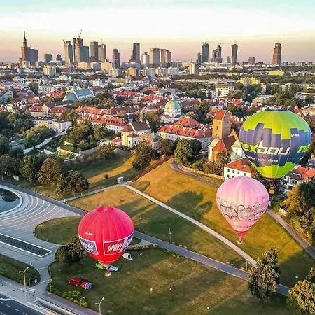 Sawa 6 Metro Fast Wifi 70'tv Panorama Hbo, Netflix, Dsiney+ * Warsaw