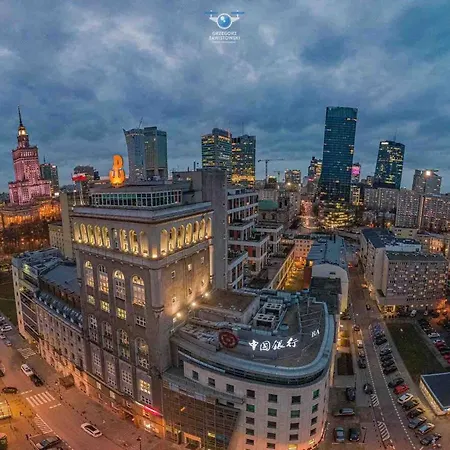 Apartment Sawa 6 Metro Fast Wifi 70'tv Panorama Hbo, Netflix, Dsiney+ Warsaw