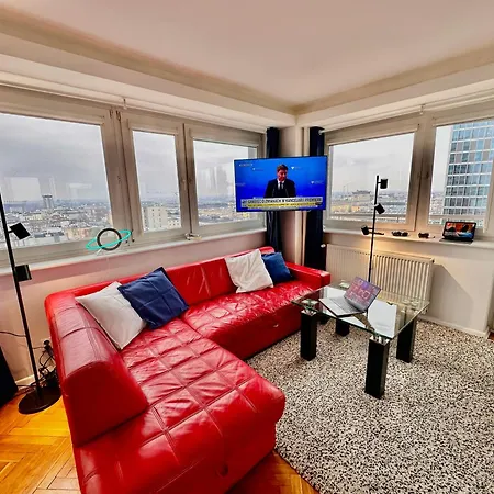 Sawa 6 Metro Fast Wifi 70'tv Panorama Hbo, Netflix, Dsiney+