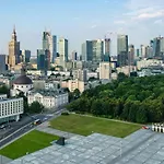 Sawa 6 Metro Fast Wifi 70'tv Panorama Hbo, Netflix, Dsiney+ Apartman Varsó