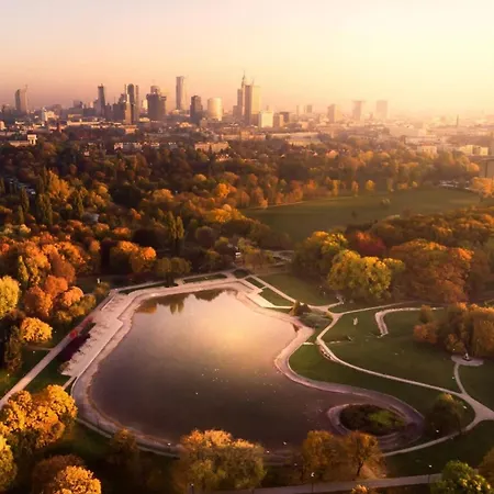 Sawa 6 Metro Fast Wifi 70'tv Panorama Hbo, Netflix, Dsiney+ Apartment Warsaw