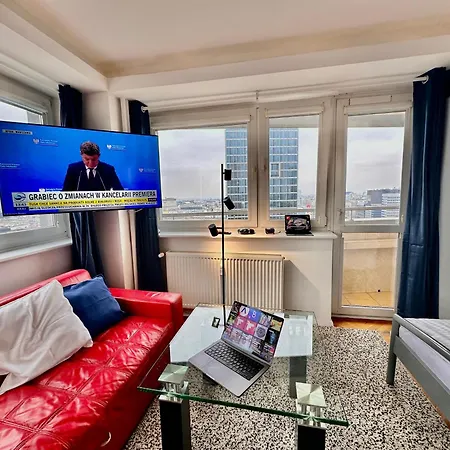 Apartment Sawa 6 Metro Fast Wifi 70'tv Panorama Hbo, Netflix, Dsiney+